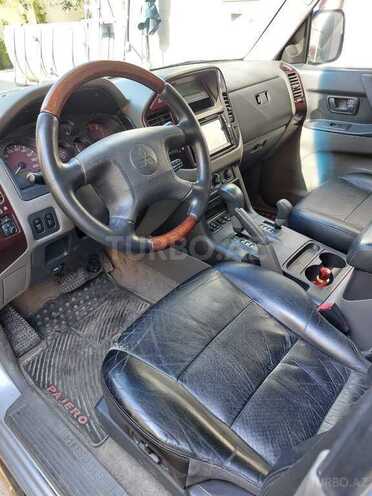 Mitsubishi Pajero 2001, 340,000 km - 3.2 l - Bakı