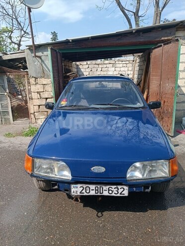 Ford Sierra 1988, 203,000 km - 1.8 l - Bakı