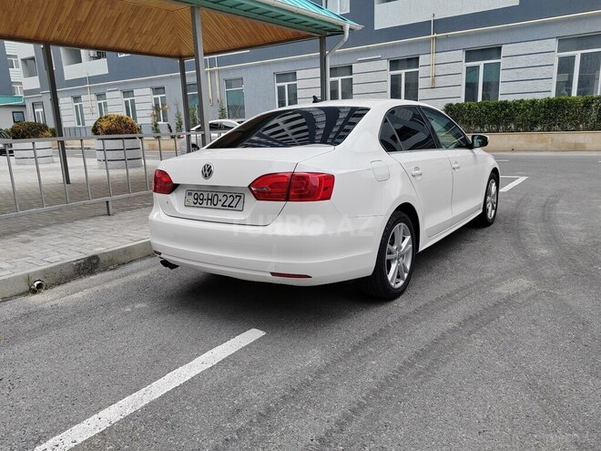 Volkswagen Jetta 2011, 288,000 km - 2.5 l - Sumqayıt