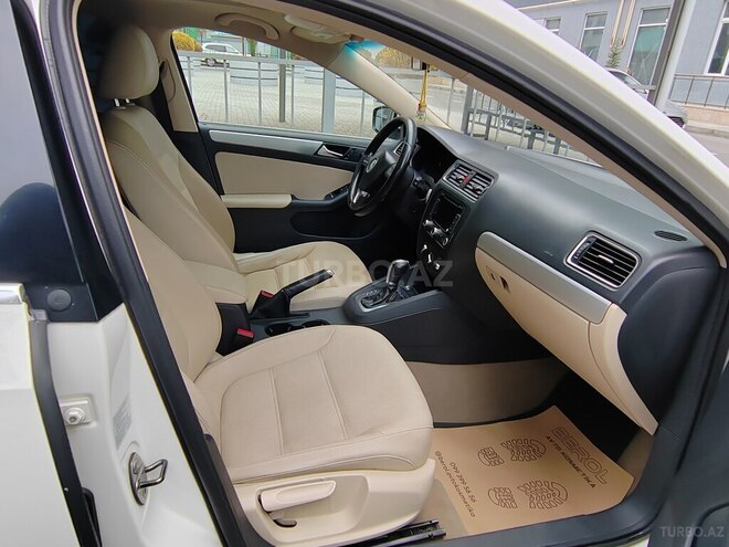 Volkswagen Jetta 2011, 288,000 km - 2.5 l - Sumqayıt