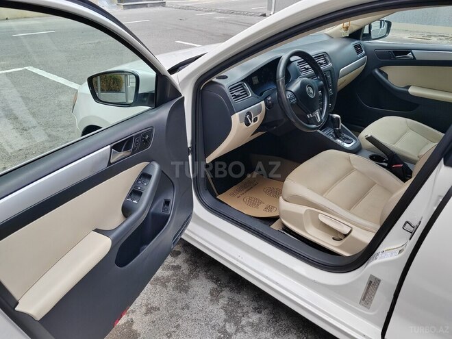 Volkswagen Jetta 2011, 288,000 km - 2.5 l - Sumqayıt