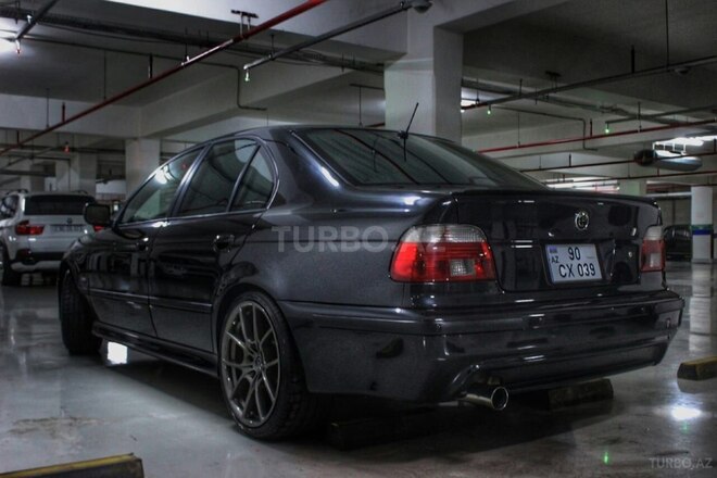BMW 525 2001, 226,000 km - 2.5 l - Bakı