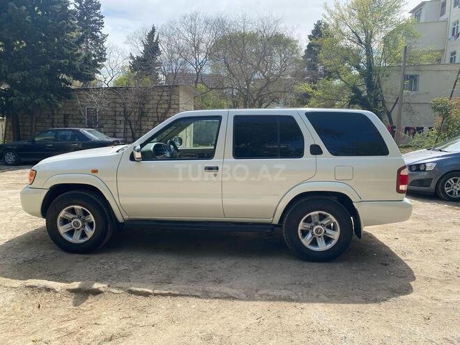 Nissan Pathfinder 2001, 177,000 km - 3.3 l - Bakı