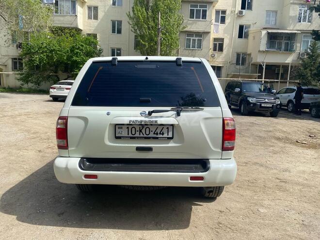 Nissan Pathfinder 2001, 177,000 km - 3.3 l - Bakı