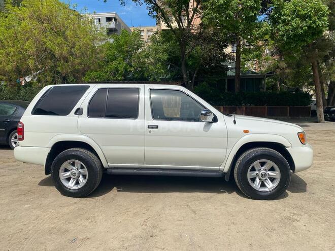 Nissan Pathfinder 2001, 177,000 km - 3.3 l - Bakı