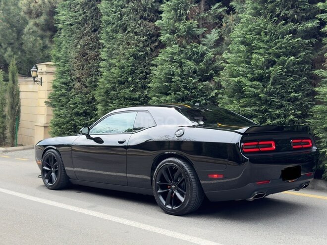 Dodge Challenger 2023, 15,500 km - 3.6 л - Bakı