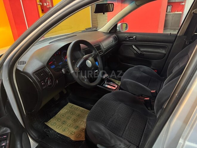 Volkswagen Golf 1999, 240,000 km - 1.8 l - Sumqayıt