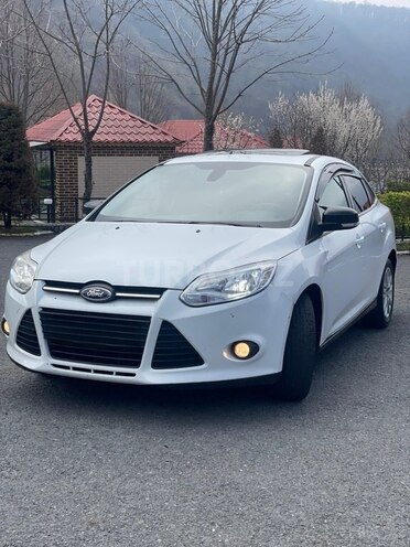 Ford Focus 2014, 136,000 km - 1.6 л - Bakı