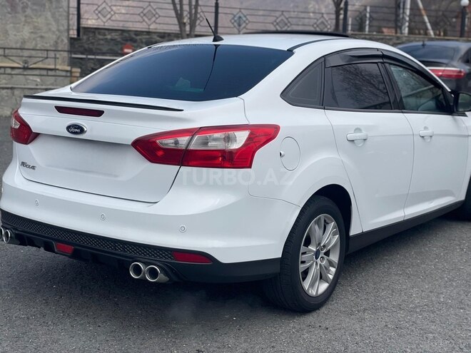 Ford Focus 2014, 136,000 km - 1.6 л - Bakı