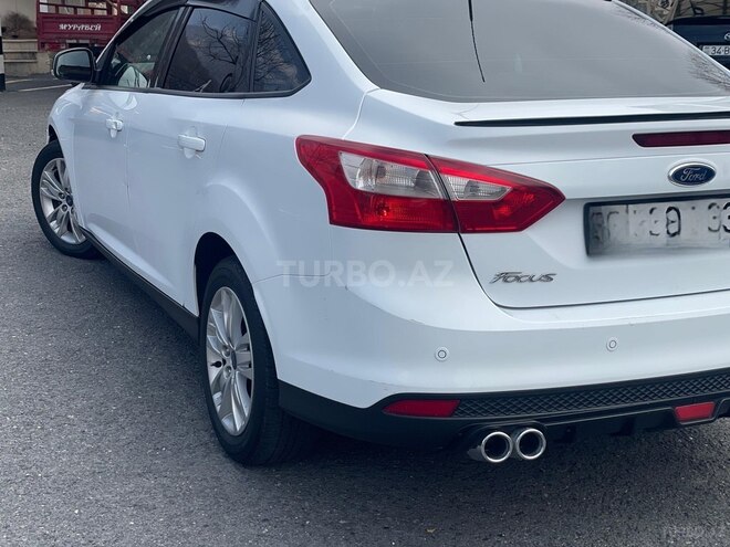 Ford Focus 2014, 136,000 km - 1.6 л - Bakı