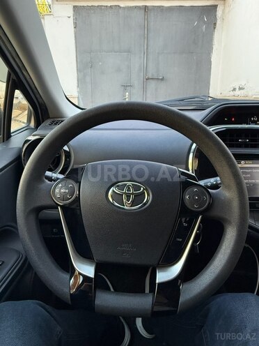 Toyota Aqua 2019, 97,000 km - 1.5 l - Bakı