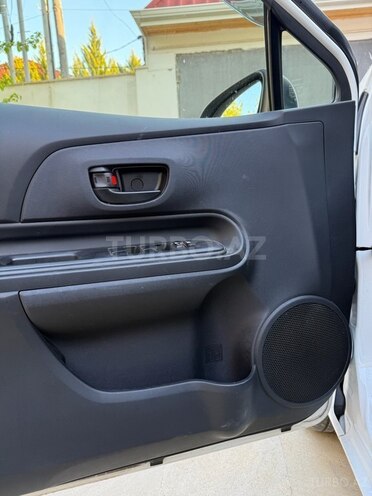 Toyota Aqua 2019, 97,000 km - 1.5 l - Bakı