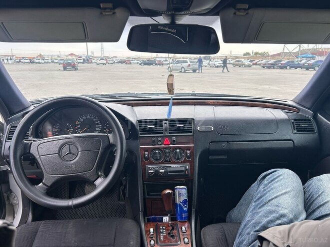 Mercedes C 180 2000, 395,600 km - 1.8 л - Bakı