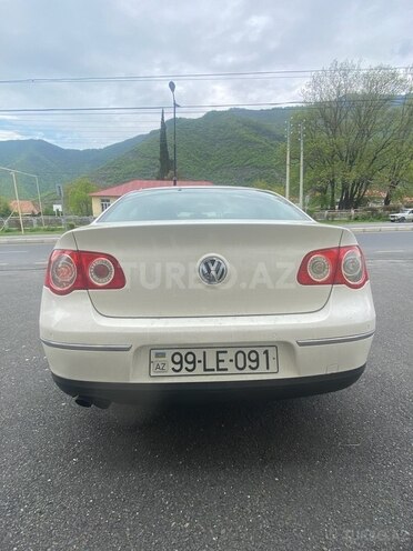 Volkswagen Passat 2010, 322,000 km - 2.0 l - Zaqatala