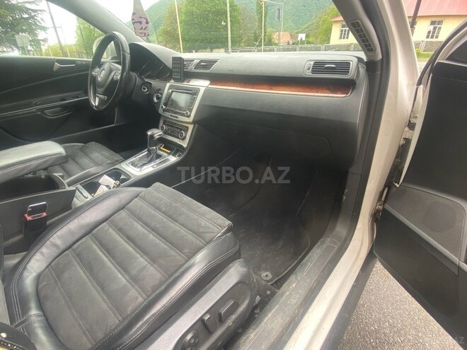Volkswagen Passat 2010, 322,000 km - 2.0 l - Zaqatala