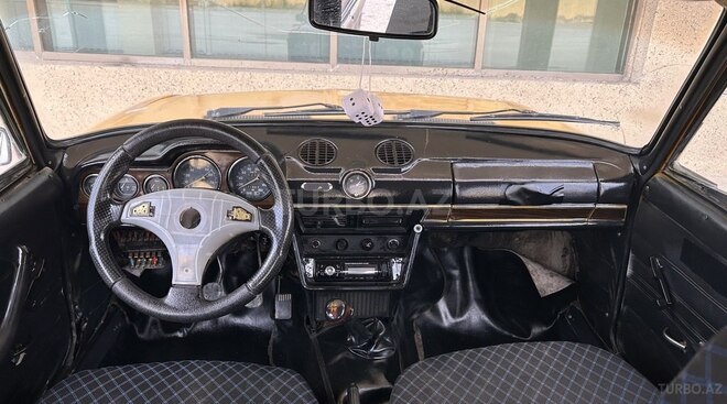 LADA (VAZ) 2106 1982, 95,000 km - 1.6 l - Salyan