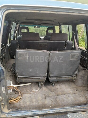 Mitsubishi Pajero 1990, 370,000 km - 2.5 л - Gədəbəy