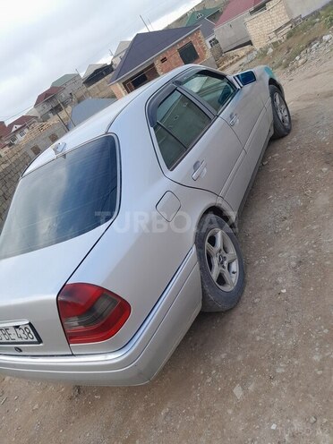 Mercedes C 200 1986, 724,205 km - 2.0 л - Bakı
