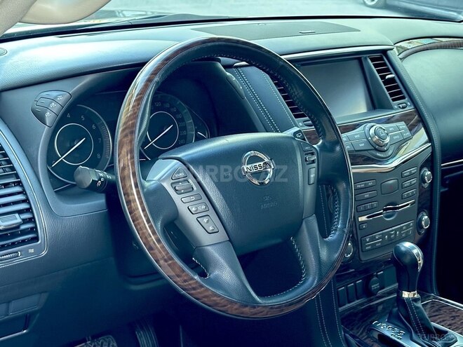 Nissan Patrol 2016, 155,000 km - 4.0 l - Bakı
