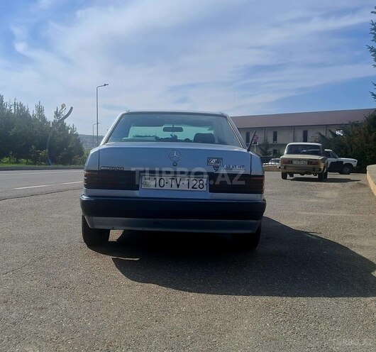 Mercedes 190 1991, 326,567 km - 2.0 l - Qusar