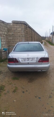Mercedes E 220 d 1999, 624,543 km - 2.2 l - Bakı