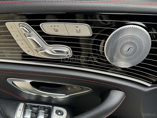 Mercedes  2018, 82,000 km - 3.0 l - Bakı