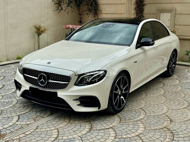 Mercedes  2018, 82,000 km - 3.0 l - Bakı