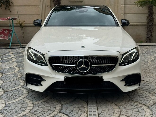 Mercedes  2018, 82,000 km - 3.0 l - Bakı