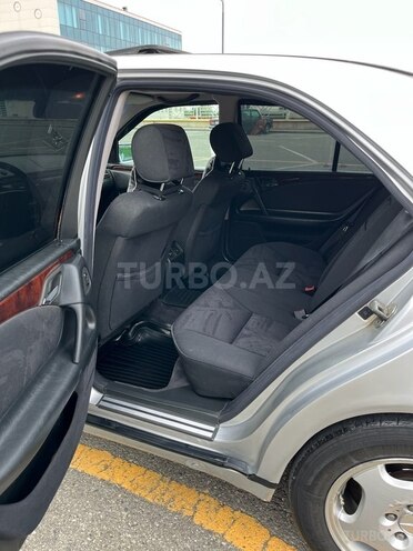 Mercedes E 230 1997, 334,000 km - 2.3 l - Qəbələ