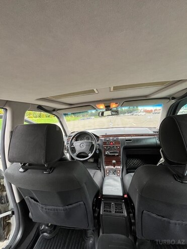 Mercedes E 230 1997, 334,000 km - 2.3 l - Qəbələ