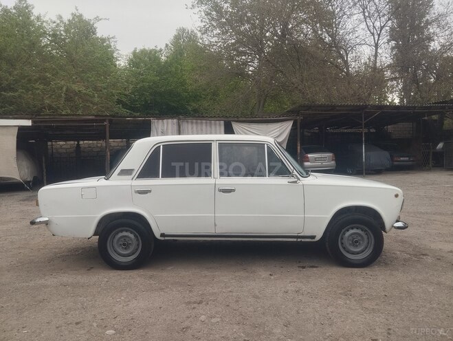 LADA (VAZ) 21011 1976, 95,000 km - 1.5 l - Mingəçevir