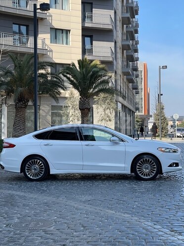 Ford Fusion (North America) 2016, 49,300 km - 2.0 л - Bakı