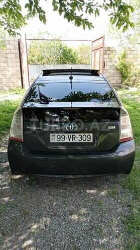 Toyota Prius 2010, 342,500 km - 1.8 l - Bərdə