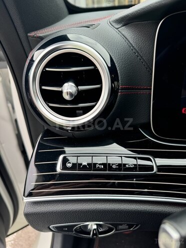 Mercedes  2018, 82,000 km - 3.0 l - Bakı