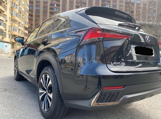 Lexus NX 300h 2021, 31,000 km - 2.5 л - Bakı