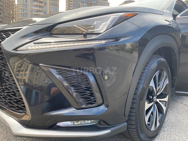 Lexus NX 300h 2021, 31,000 km - 2.5 л - Bakı
