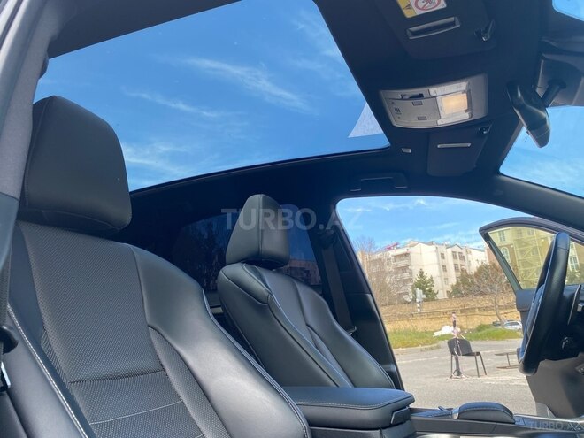 Lexus NX 300h 2021, 31,000 km - 2.5 л - Bakı