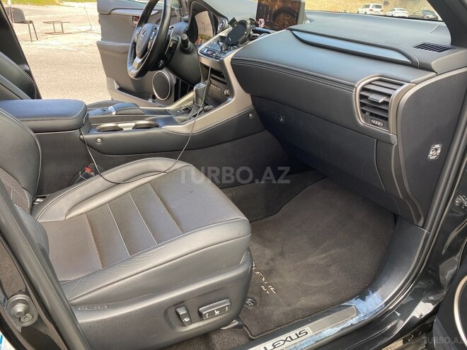 Lexus NX 300h 2021, 31,000 km - 2.5 л - Bakı
