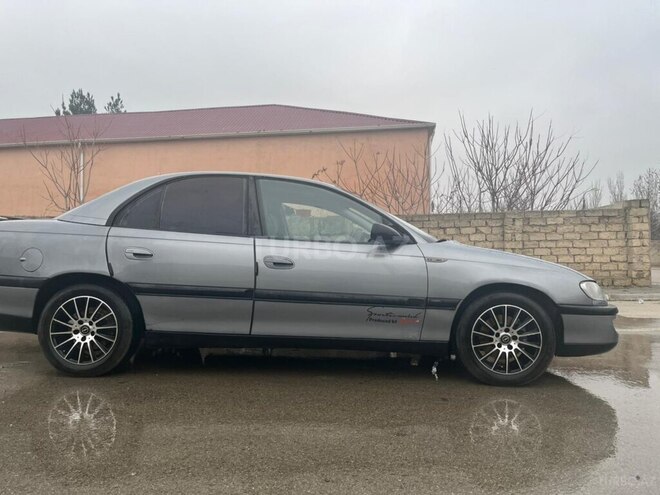Opel Omega 1995, 110,000 km - 2.0 l - Bakı