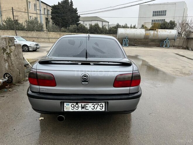 Opel Omega 1995, 110,000 km - 2.0 l - Bakı