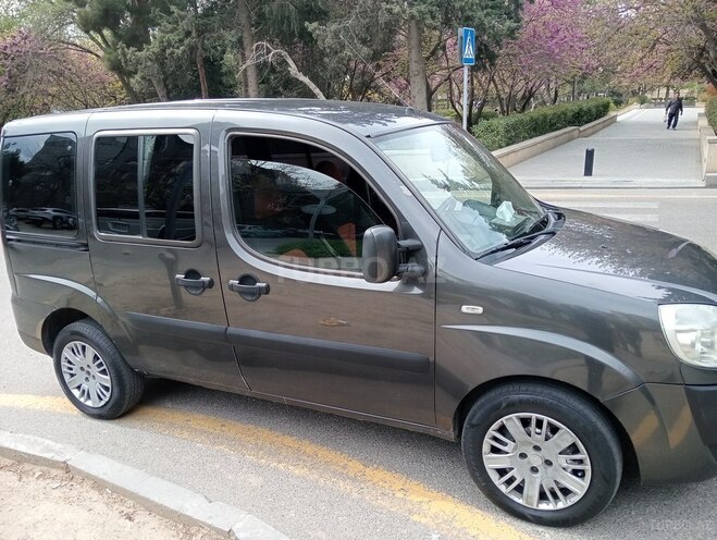 Fiat Doblo 2008, 250,000 km - 1.3 l - Bakı