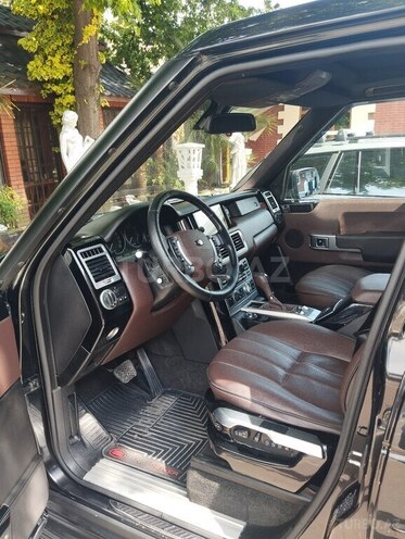 Land Rover Range Rover 2003, 301,000 km - 4.4 l - Masallı