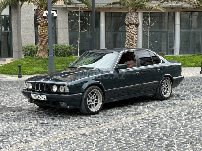 BMW 525 1993, 290,000 km - 2.5 l - Bakı