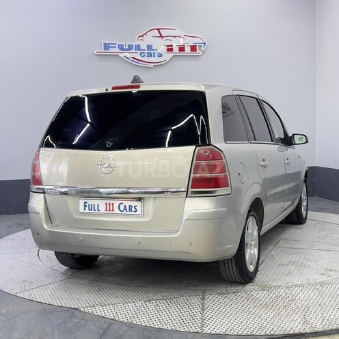 Opel Zafira-7