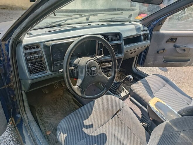 Ford Sierra 1988, 203,000 km - 1.8 l - Bakı