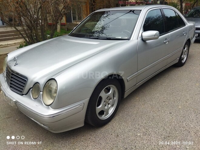 Mercedes E 220 d 2000, 381,500 km - 2.2 л - Bakı