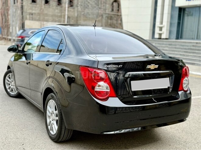 Chevrolet Aveo-9