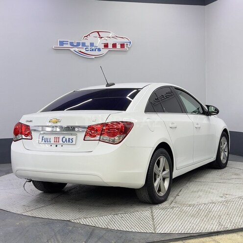 Chevrolet Cruze-7
