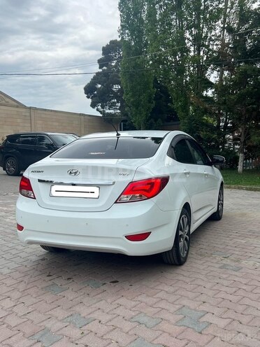 Hyundai Accent 2015, 67,000 km - 1.4 l - Bakı
