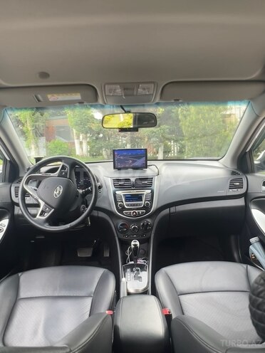 Hyundai Accent 2015, 67,000 km - 1.4 l - Bakı